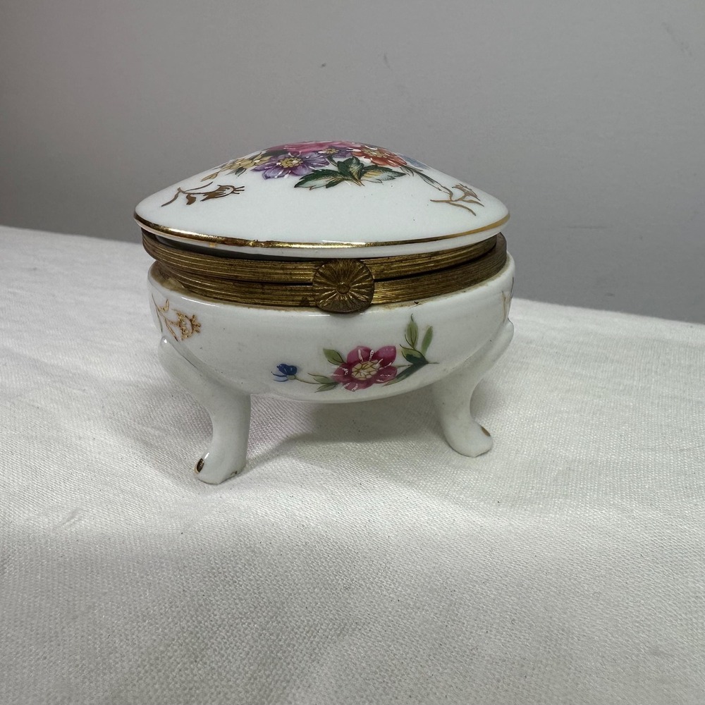 Vintage Napco Japan Trinket Dish Floral Footed Porcelain Hinged Jewelry Box